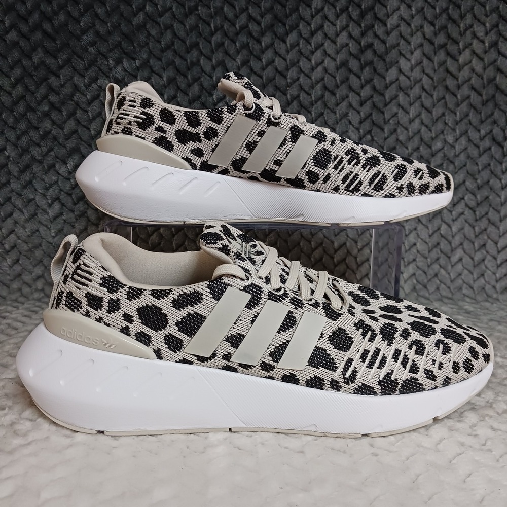 Adidas Swift Run 22 Dalmatian Women's Walking Running Sneakers Shoes Size 7.5